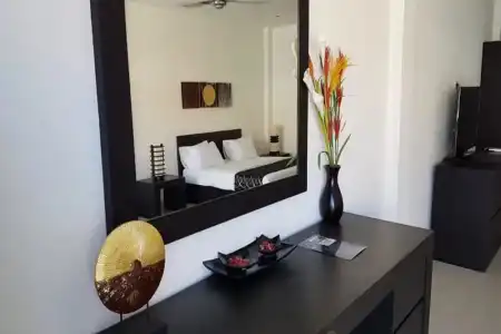 East Suites - 119