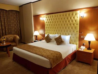 Al Jawhara Apartments - 11