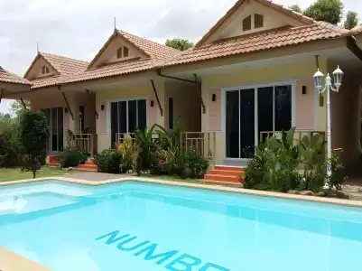 Charm Resort Cha-am - 10