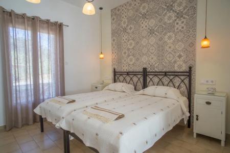 Cyclades Studios - 225