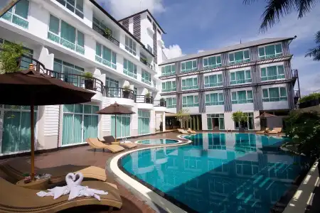 A-Te Chumphon - 11