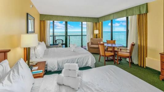 Holiday Inn & Suites Clearwater Beach by IHG - 162