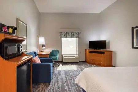Hampton Inn Wilmington - University Area/Smith Creek Station - 52