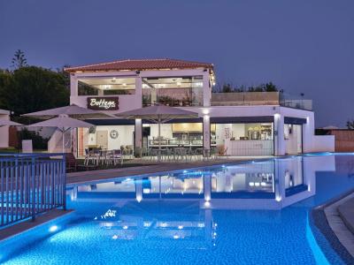 Cavo Orient Beach & Suites - 18