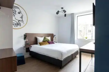 Alex Maastricht - 13
