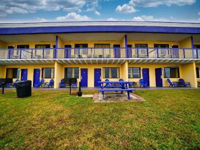 Sandals Inn - 78