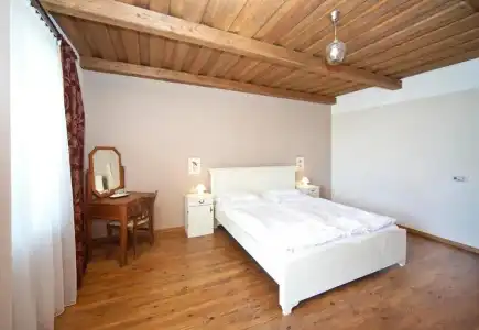 Koczor Winery & Guesthouse - 10