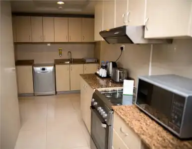 Mercure Dubai Barsha Heights Suites And Apartments - 19