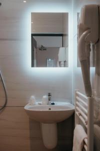 Hôtel Red Fox - 9