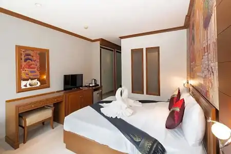 Baan Sukhumvit Soi 18 - 31