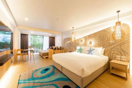 LIV Phuket Patong Beachfront - 71
