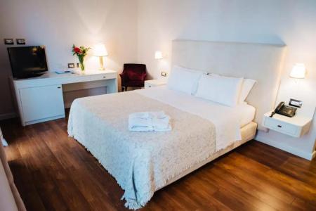 Sar'Otel Boutique - 77