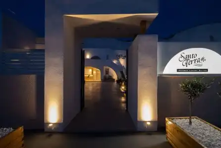 Santoterra Antigua Suites - 0