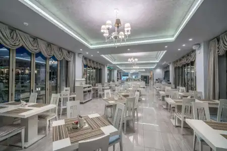 Zante Park Resort Spa, BW Premier Collection - 33