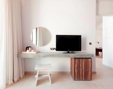 Gold Lagoon Kosher - by Amphora & Suites - 41