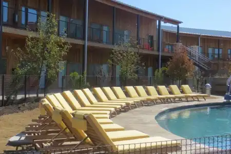 Lone Star Court, by Valencia Collection - 12