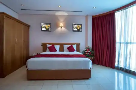 Al Madina Suites Doha - 44