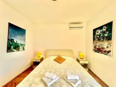 Sun Rose Apartments - 123