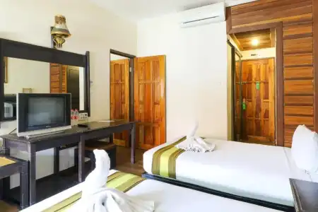 The Flora Kuta Bali By Reddoorz - 38