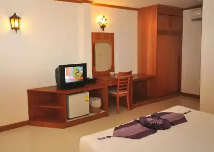 Phi Phi Anita Resort - 3