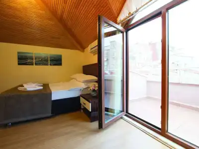 Blueway Residence - 100