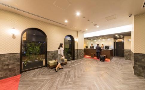 Garner OSAKA HONMACHI MIDOSUJI by IHG - 22