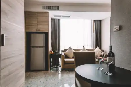 Adelphi Suites Bangkok - 44
