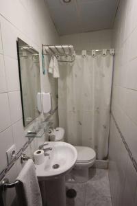 Hostal Paco's - 7