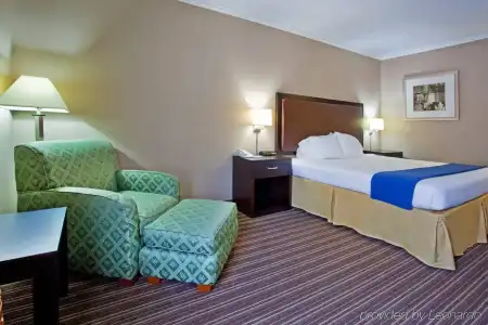 Holiday Inn Express Saint Simons Island by IHG - 4