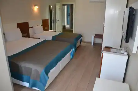 Grand Ahos - 1