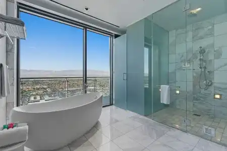 Beautiful Palms Place Suite - 96