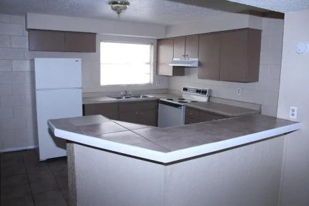 Superlodge Motel - 36