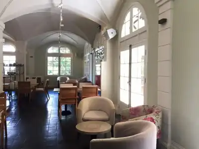 Central Mansions Serviced Apartment - 32