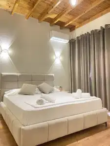 Arial Penthouse Suites - 293