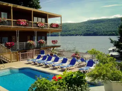 Lake Crest Inn - 39