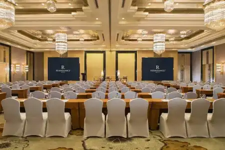 Renaissance Shanghai Pudong - 20