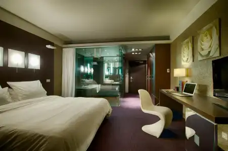 Le Rex - 3