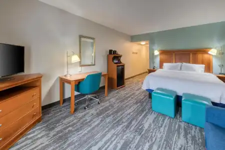Hampton Inn Wilmington - University Area/Smith Creek Station - 104