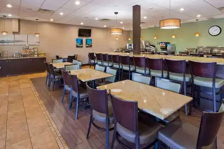 Wyndham Bloomington - Mall of America - 30
