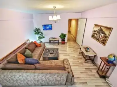 Central Flat Near Metrobus and Coast in Kadikoy - 9