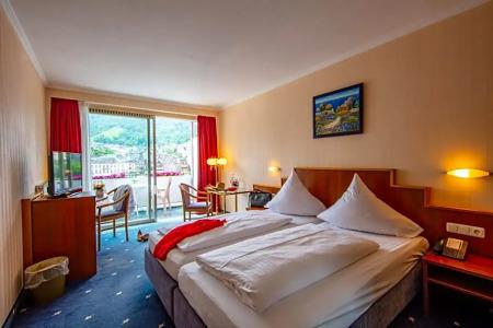 Moselstern Brixiade &Triton - 17