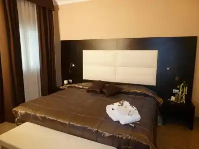 E H Suites Rome Airport - 36