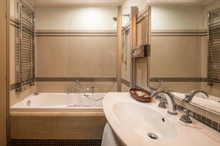 Iron Gate & Suites Prague by BHG - 33
