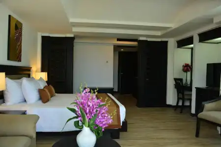 Sea Pearl Beach Resort - 18