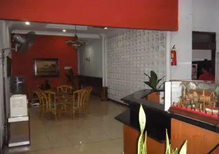 Wisma Shalom Guesthouse - 9