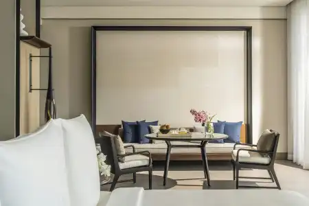 Four Seasons Bangkok at Chao Phraya River - 2