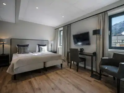 Quality Grand Royal - 25