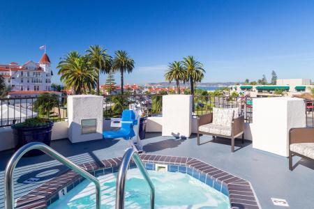 Coronado Beach Resort - 15