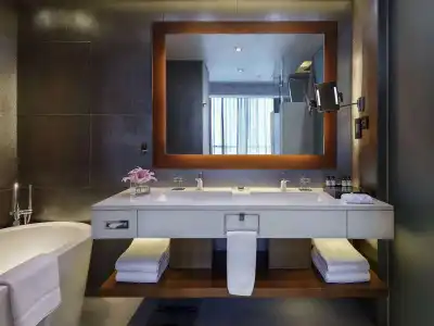 Pullman Jakarta Central Park - 9