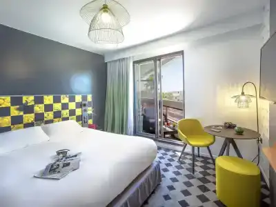 Mercure Hyeres Centre Côte d'Azur - 90